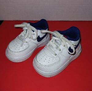 Nike Air Force 1 Kids Sneakers Size 4
